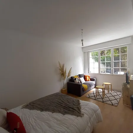 Avec Jardin Apartmán *